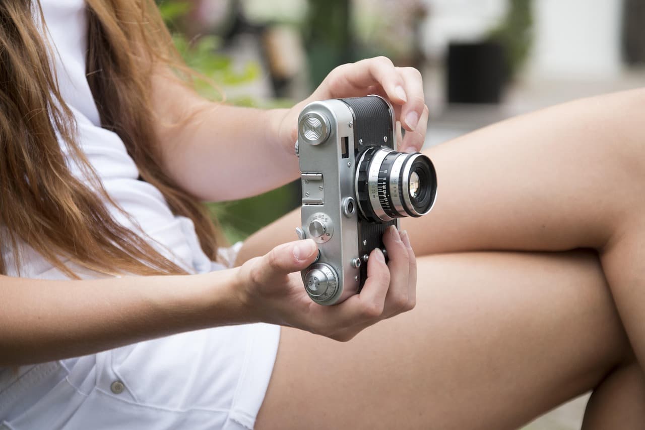 How to Take Intake Photos That Prevent Damage Disputes at Your Shoe Cleaning Shop