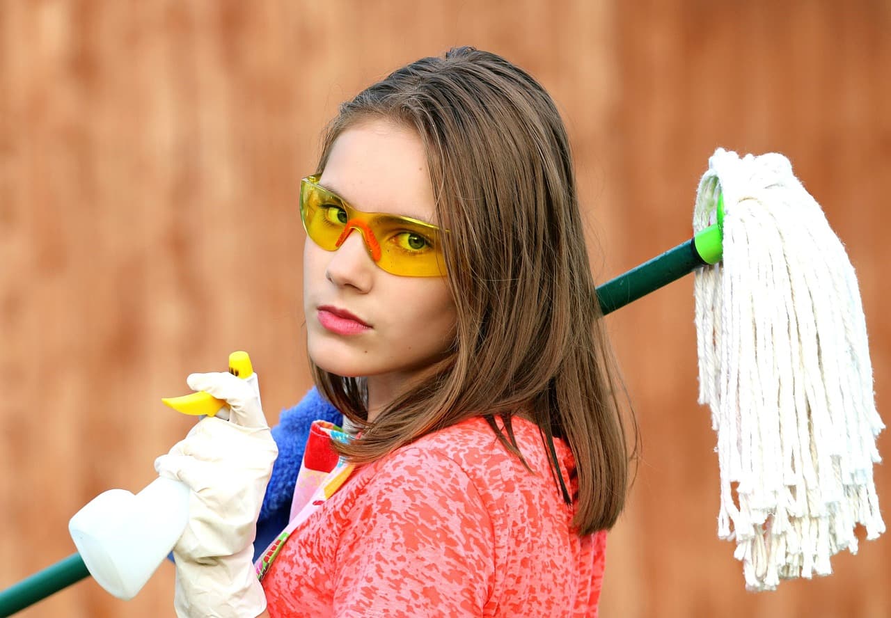 How to Build a Shoe Cleaning Service Menu With Add-Ons That Sell